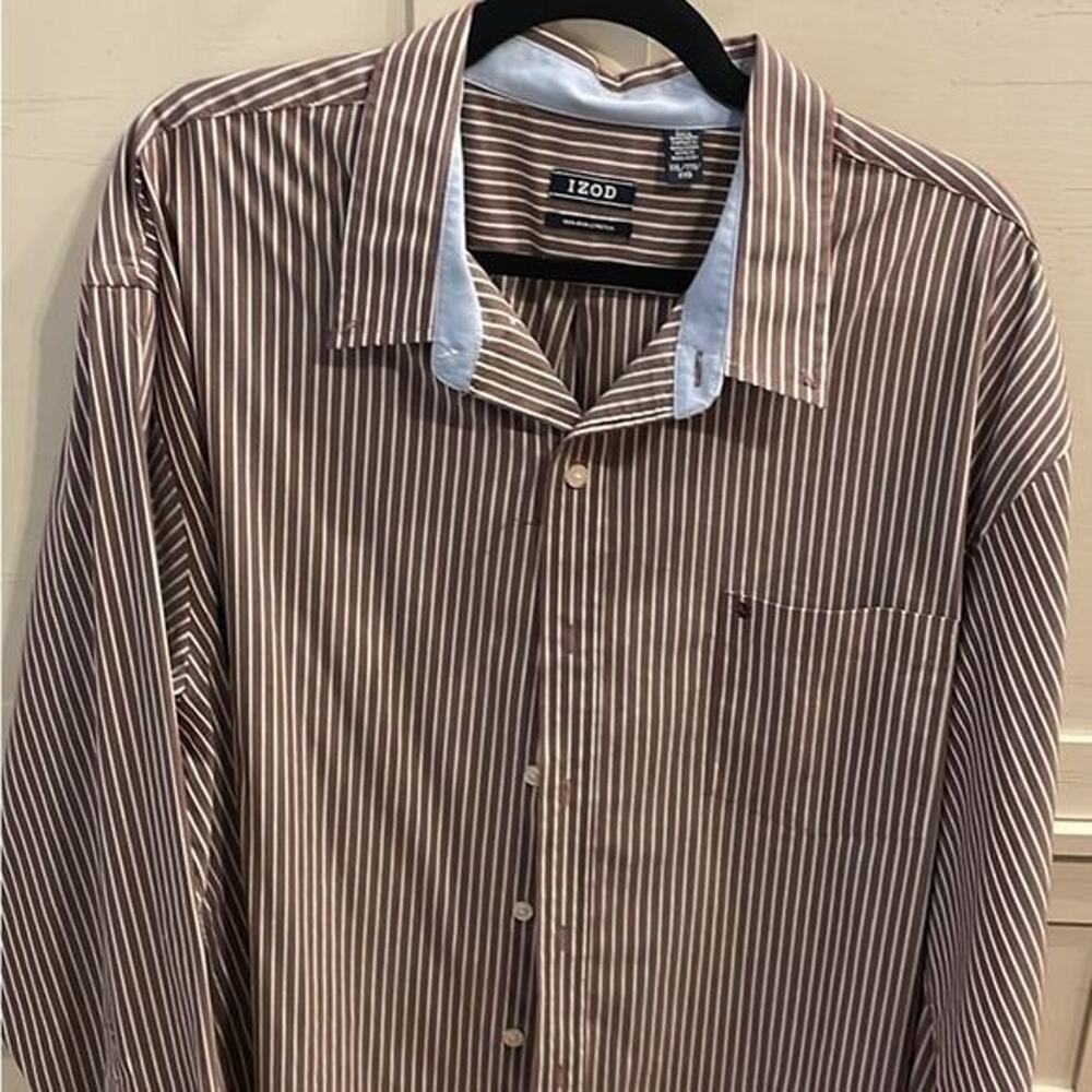 Izod Men's Shirt‎ with Brown and White Stripes